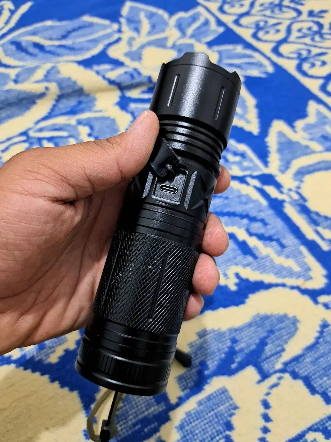 چراغ قوه|کوهنوردی و کمپینگ|سراوان, |دیوار