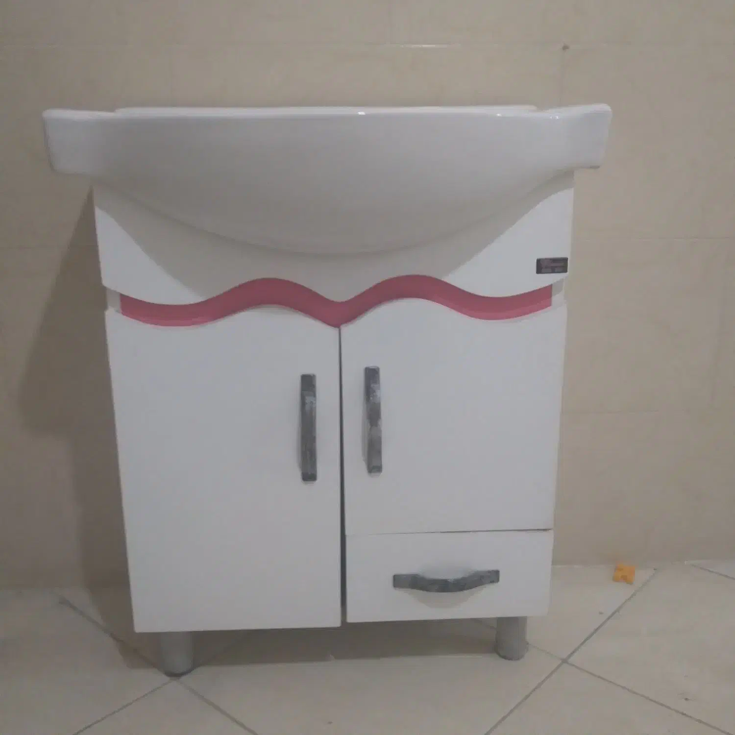 روشویی|لوازم سرویس بهداشتی|رباطکریم, رباطکریم|دیوار