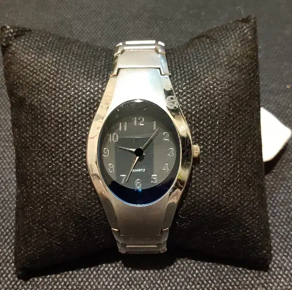 ساعت مچی  مردانه کوارتز|ساعت|اندیشه, اندیشه فاز ۱|دیوار