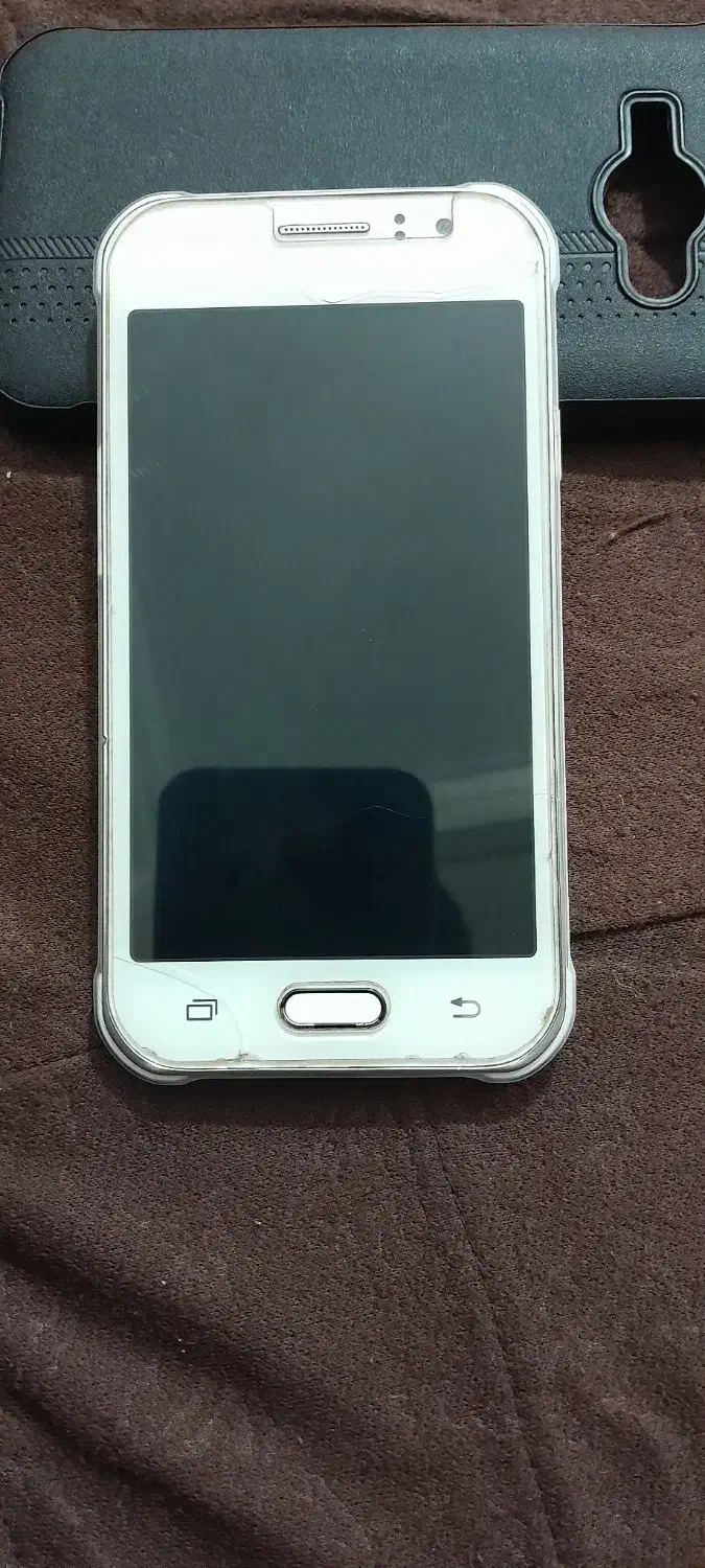 گوشیJ1|موبایل|میاندوآب, |دیوار