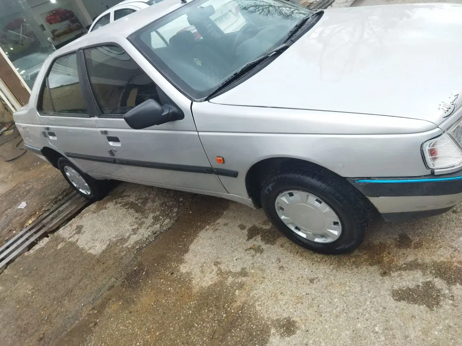 پژو 405|خودرو سواری و وانت|خرم‌آباد, |دیوار