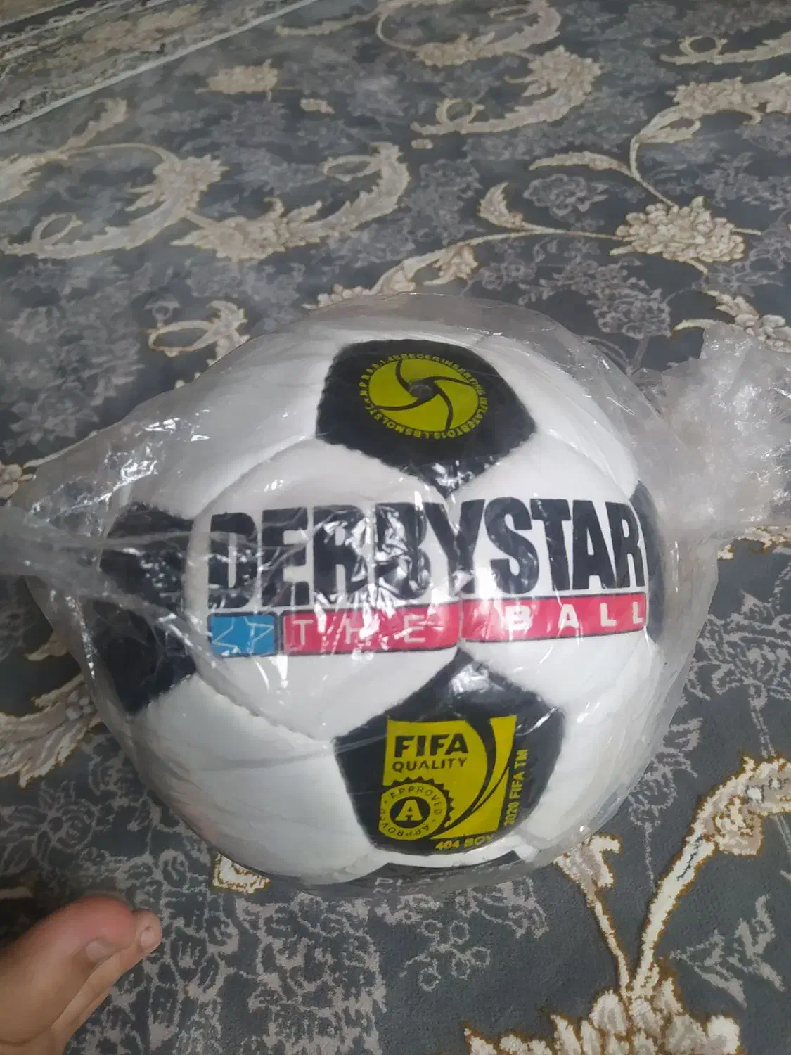 توپ|ورزش‌های توپی|آبیک, |دیوار