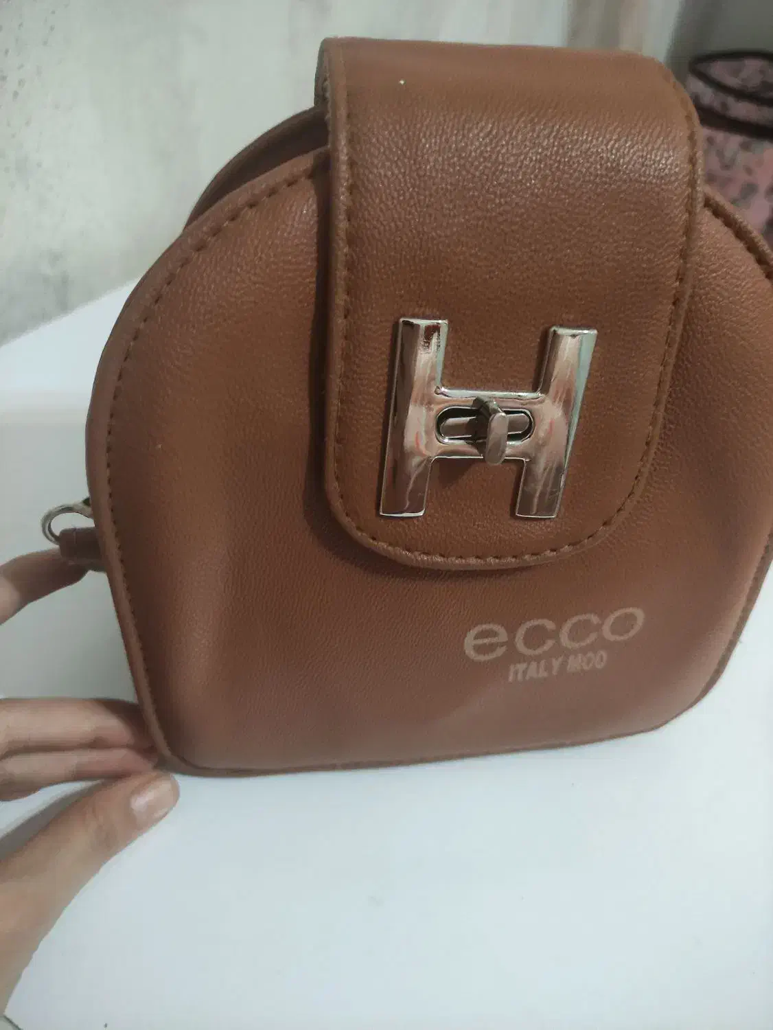 کیف|کیف، کفش، کمربند|اصفهان, بهرام‌آباد|دیوار