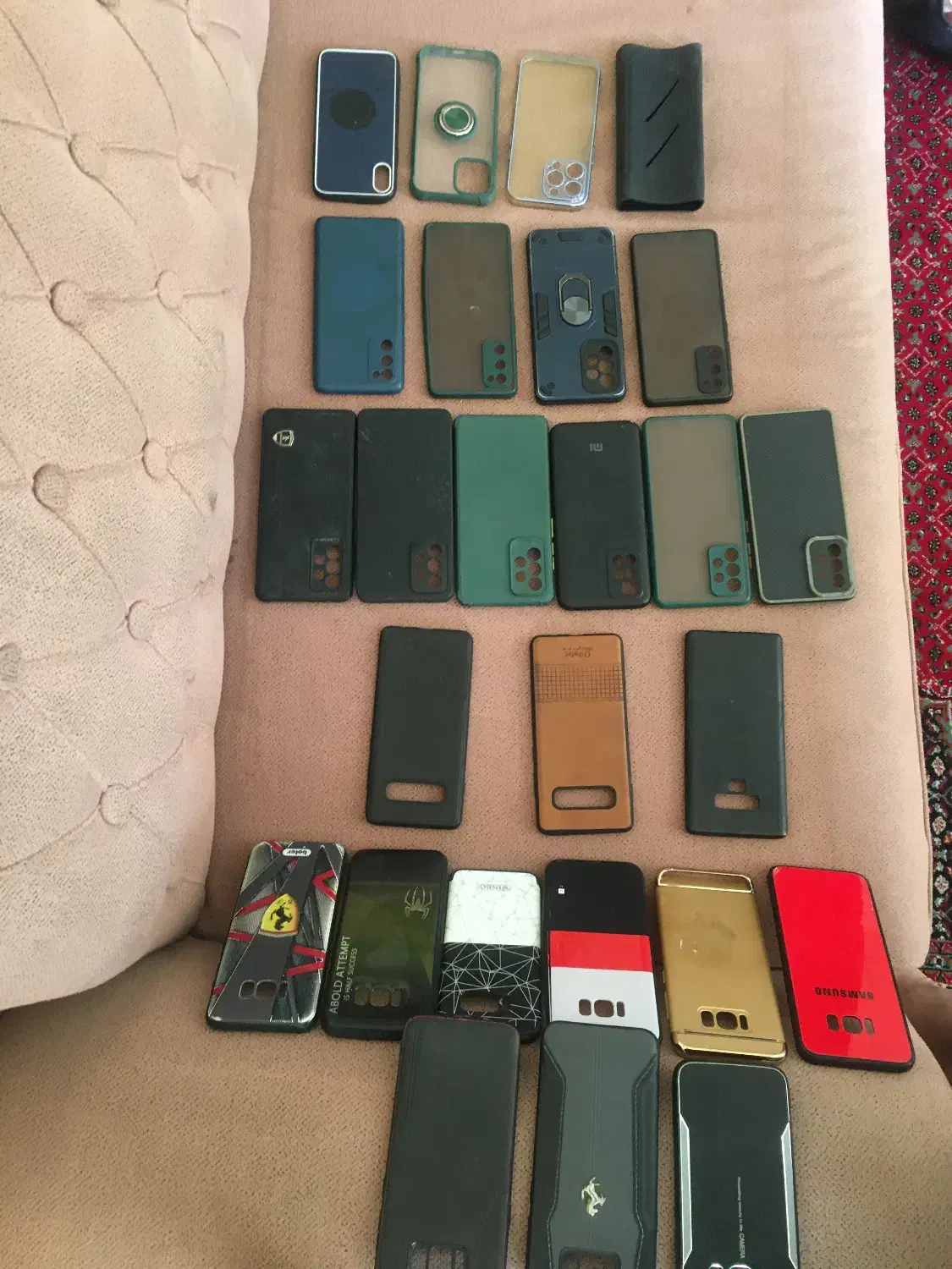 تعدادی بک کارو موبایل|لوازم جانبی موبایل و تبلت|شیراز, سیاه سنگ|دیوار