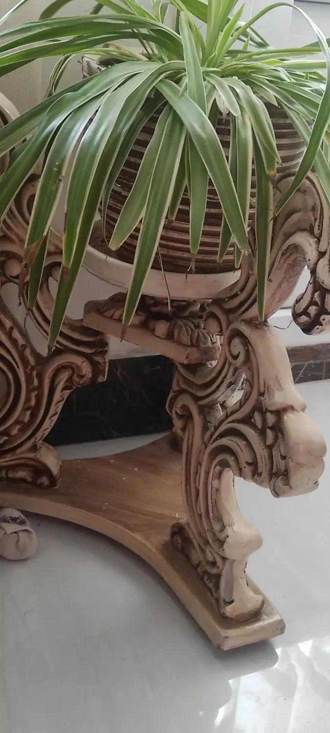 میز جلومبلی و دوعدد عسلی|مبلمان خانگی و میز عسلی|بجنورد, |دیوار