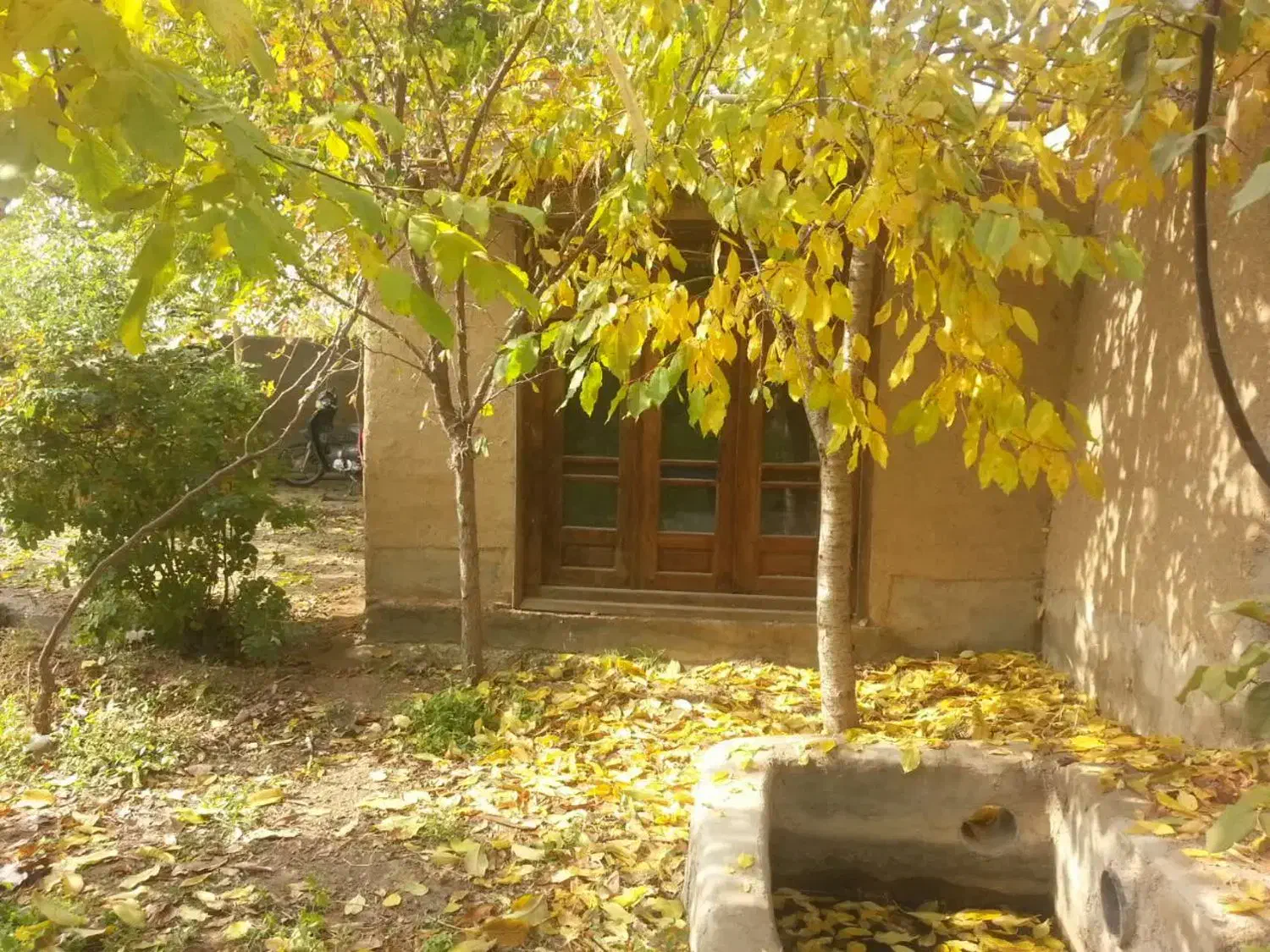 اجاره کلبه سنتی نزدیک دریاچه|اجارهٔ کوتاهمدت ویلا و باغ|فولادشهر, زاینده رود|دیوار