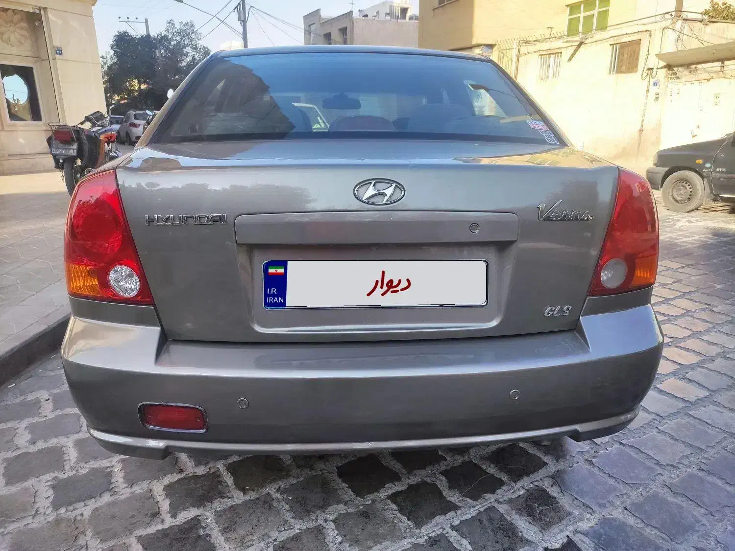 ورنا مدل 1385|خودرو سواری و وانت|اصفهان, آهنگران|دیوار