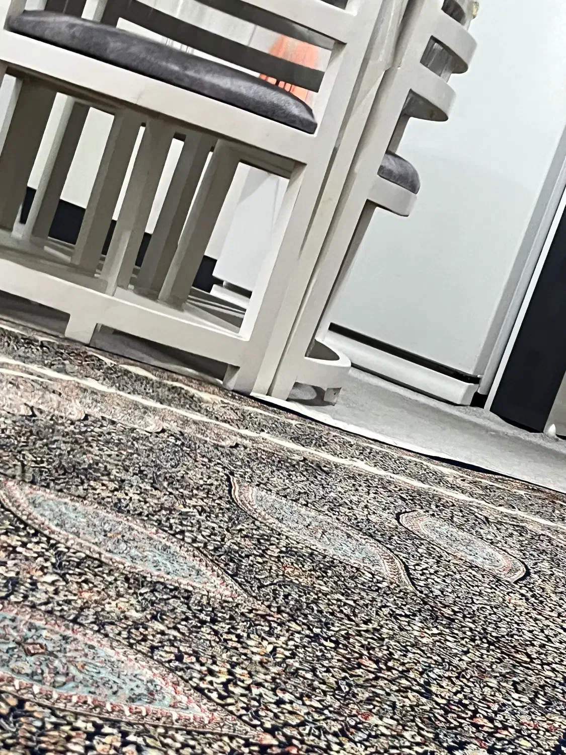 همکار خانم جهت کار و نظافت منزل|استخدام سرایداری و نظافت|رشت, رشتیان|دیوار