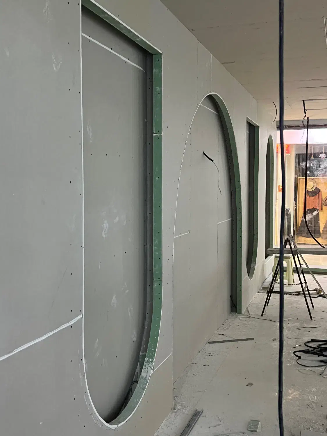 شاگرد کناف|استخدام معماری، عمران و ساختمانی|قشم, |دیوار