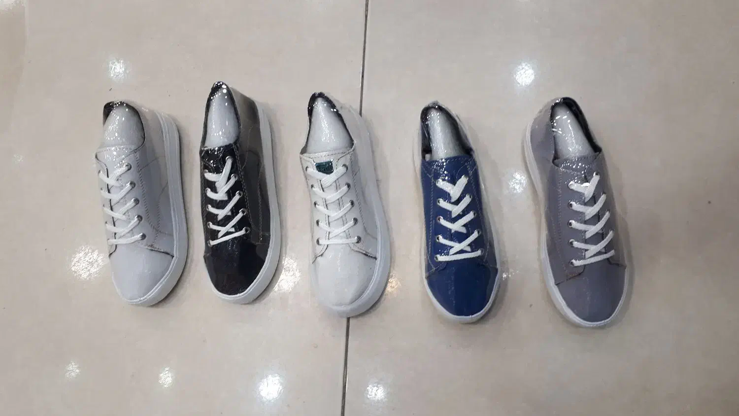 ونس زنانه|کیف، کفش، کمربند|یزد, |دیوار