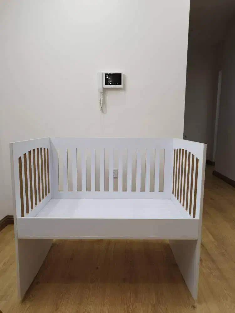 تخت کنار مادر|تخت و صندلی بچه|آمل, |دیوار