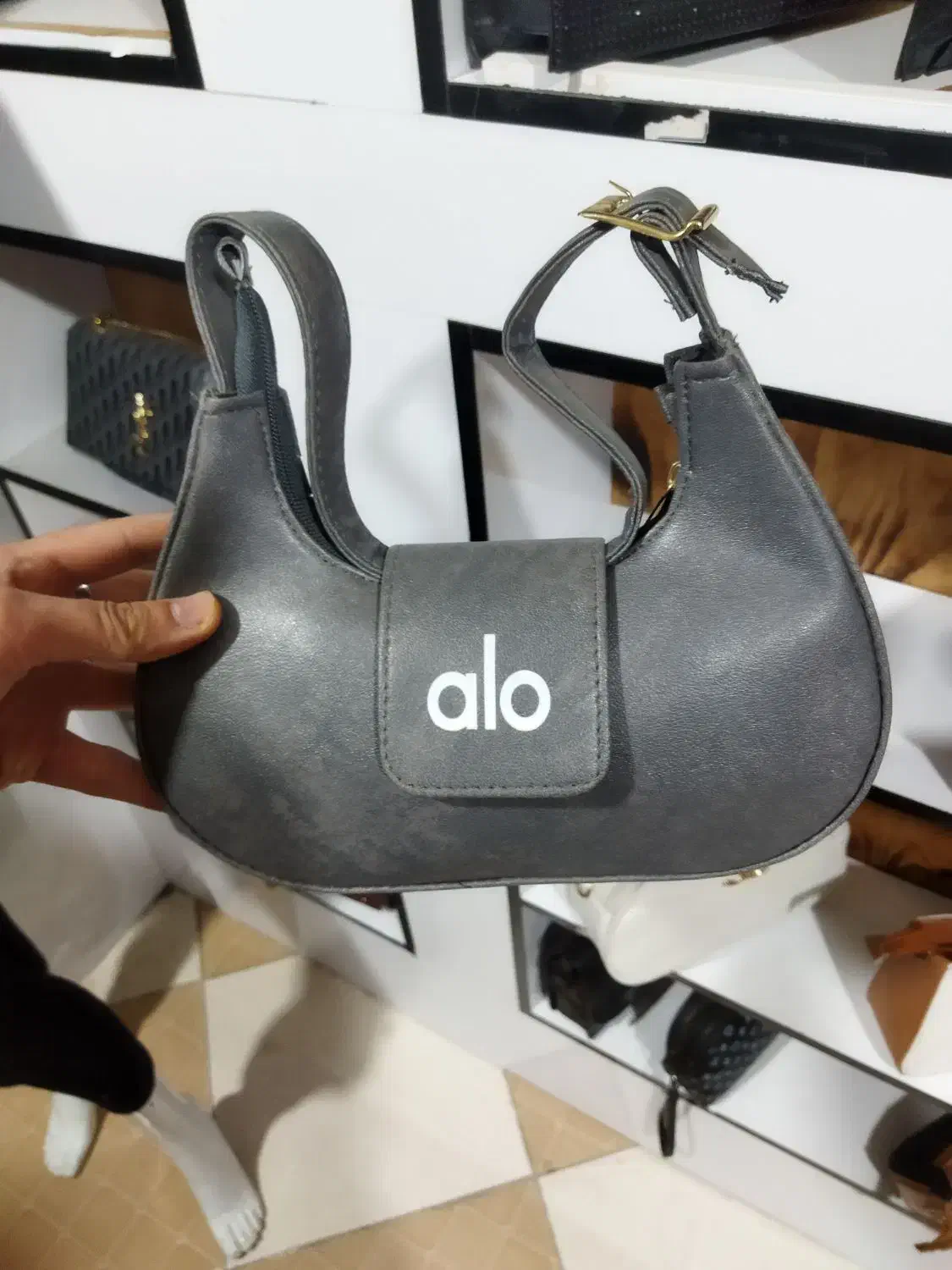 کیف دستی و دوشی زنانه|کیف، کفش، کمربند|مریوان, |دیوار