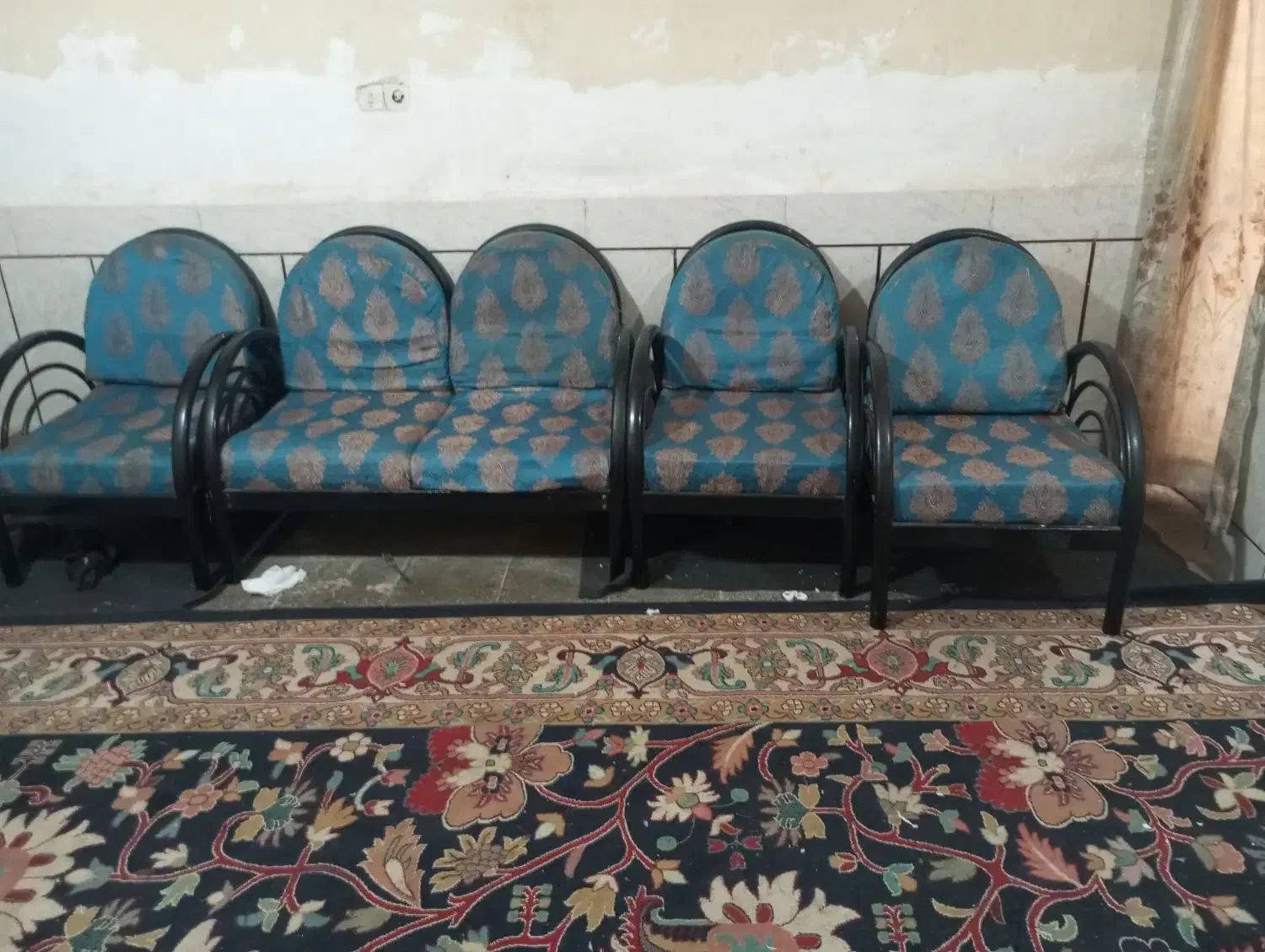 مبلمان ۵نفره|مبلمان خانگی و میز عسلی|اهواز, کوی فرهنگیان ۲|دیوار