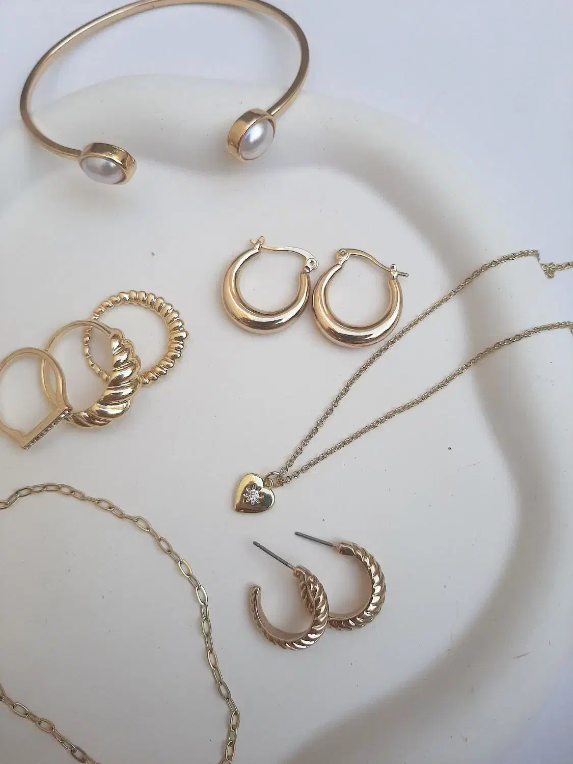 گوشواره گردنبند انگشتر دستبند بنگل پابند|بدلیجات|قم, دورشهر|دیوار