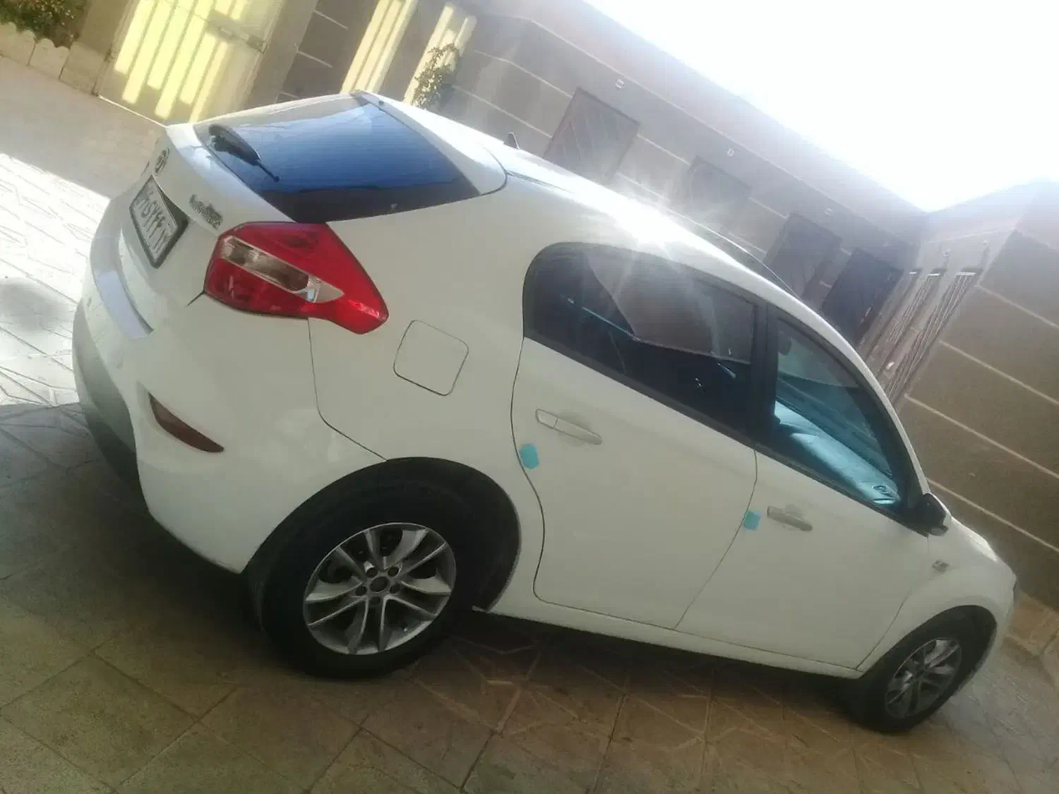 برلیانس 97 اتوماتیک (سانروف دار) 1500cc|خودرو سواری و وانت|مشهد, الهیه|دیوار