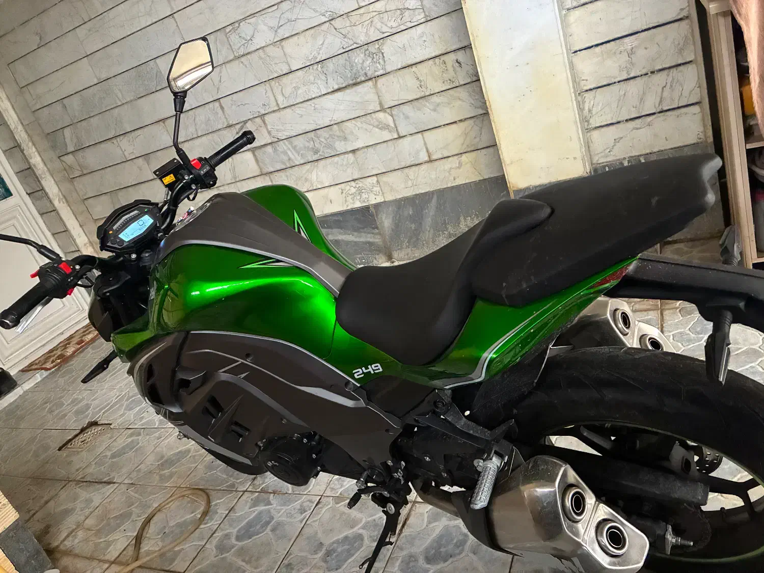 موتور طرح z1000|موتورسیکلت|بانه, |دیوار