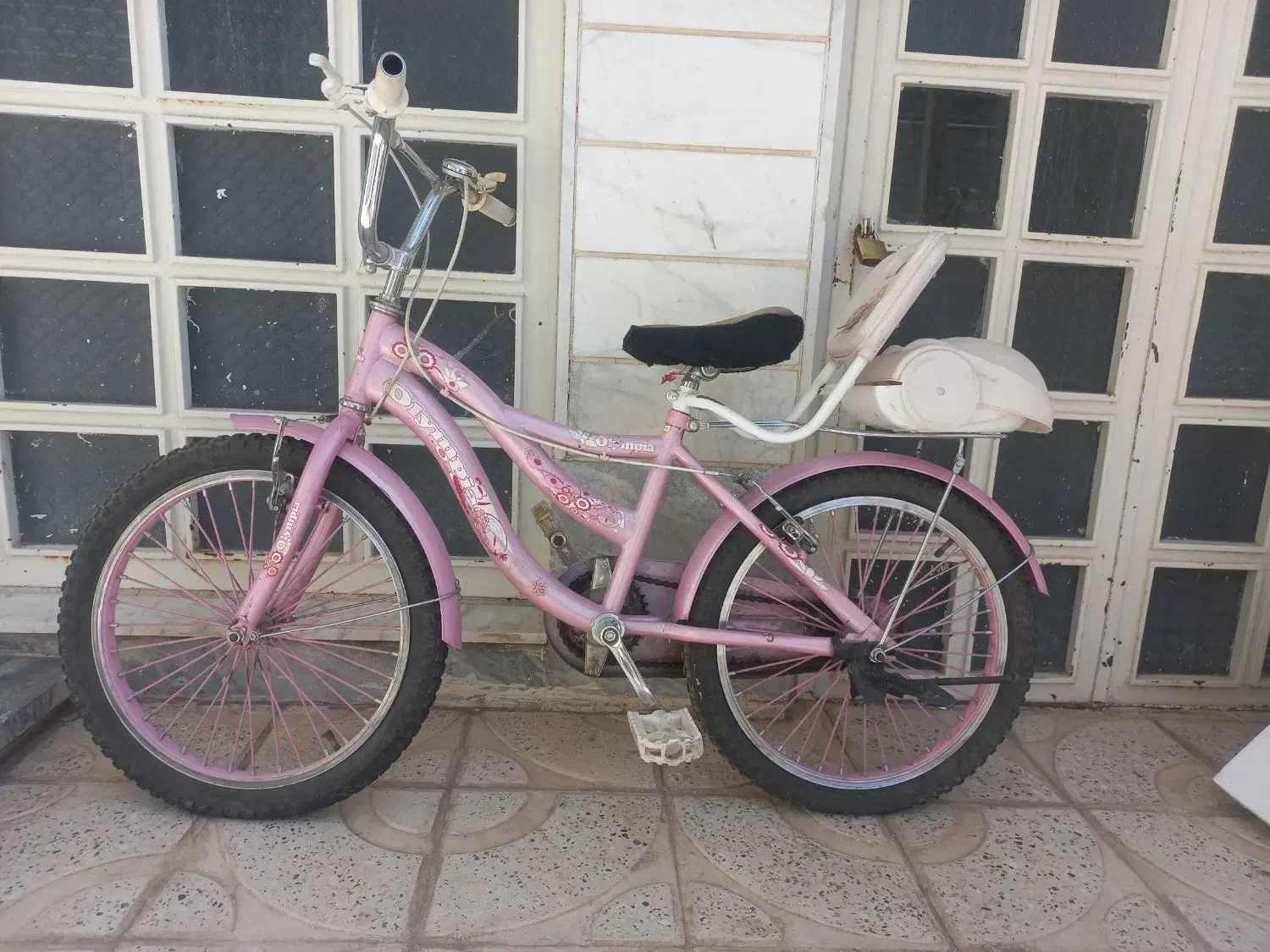 دوچرخه دخترانه۲۰در حد نو|دوچرخه، اسکیت، اسکوتر|بروجرد, |دیوار