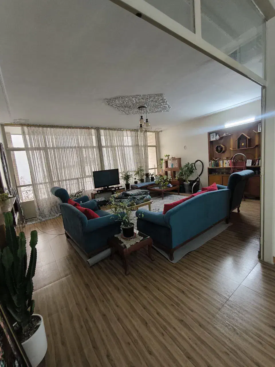 آپارتمان ۸۰ متر طبقه اول نبردشمالی کوچه ۱۲متری|اجارهٔ آپارتمان|تهران, ائمه اطهار|دیوار