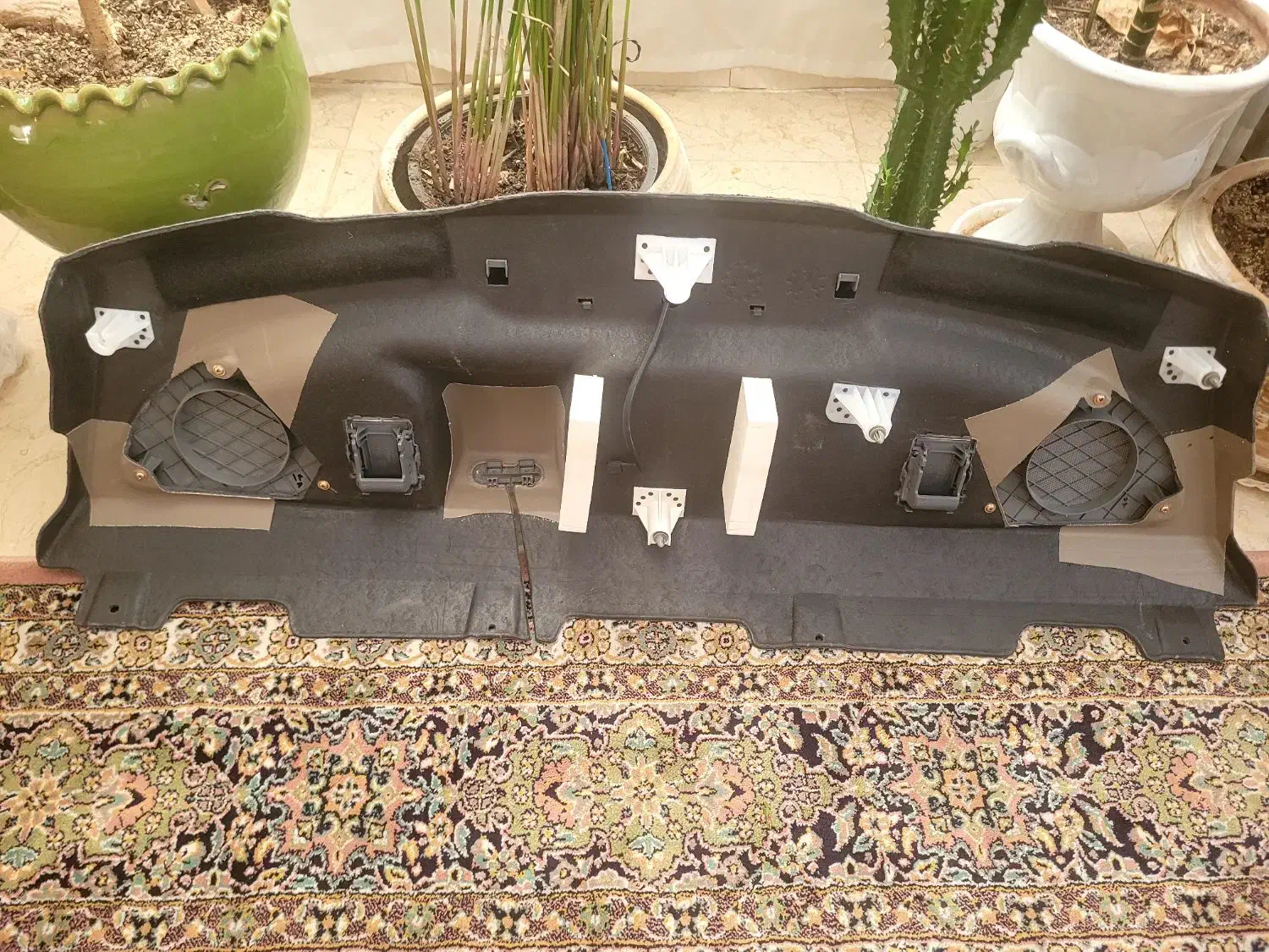 طاقچه عقب ساینا با خطر عقب|قطعات یدکی و لوازم جانبی|مشهد, کارمندان دوم|دیوار