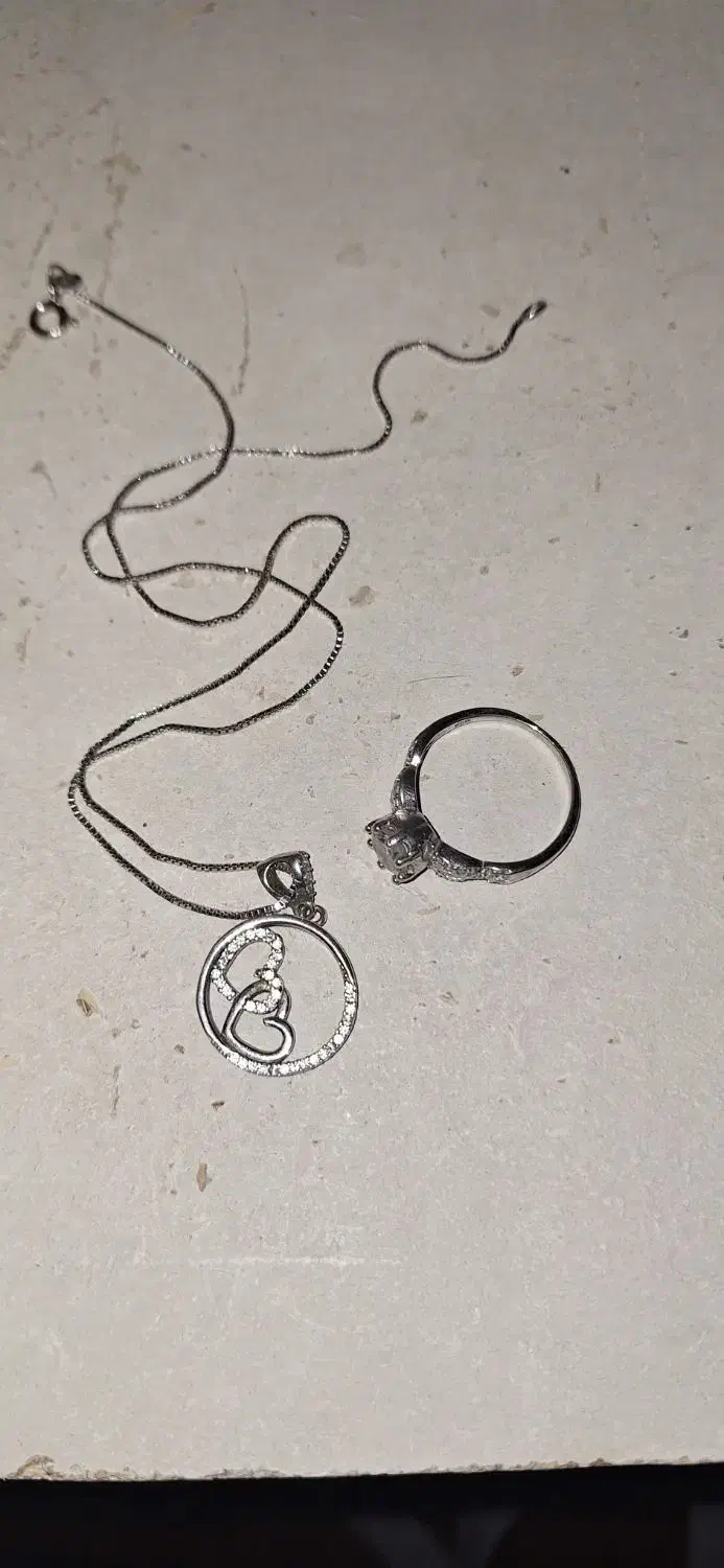 انگشتر و گردنبند نقره|جواهرات|یزد, |دیوار