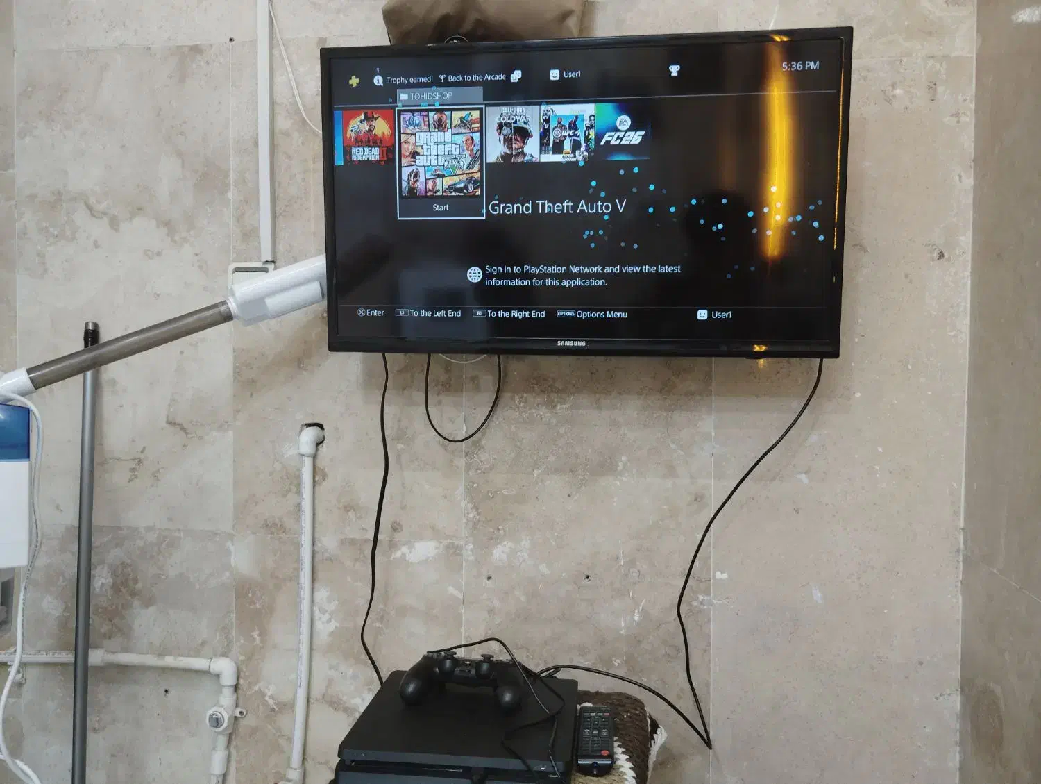 ps4 همراه تلویزیون ۳۲|کنسول، بازی ویدئویی و آنلاین|کرج, آتشگاه|دیوار
