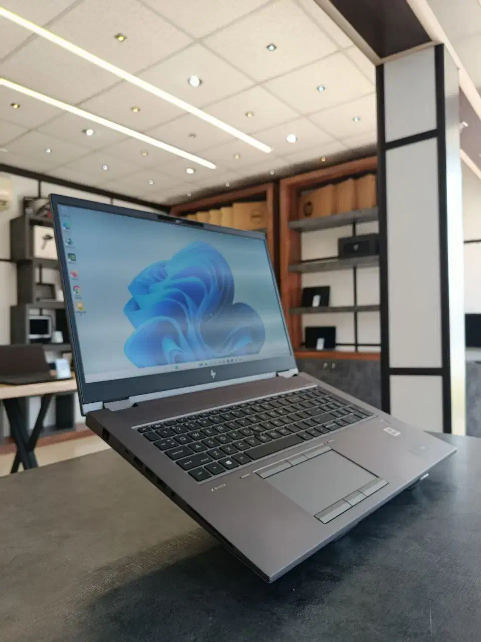 لپتاپ گیمینگ و تدوین HP z book fury 17 g7|رایانه همراه|قم, صفائیه|دیوار