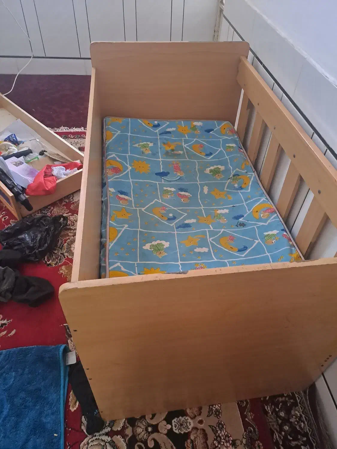 تخت خواب کودک|تخت و سرویس خواب|گتوند, |دیوار