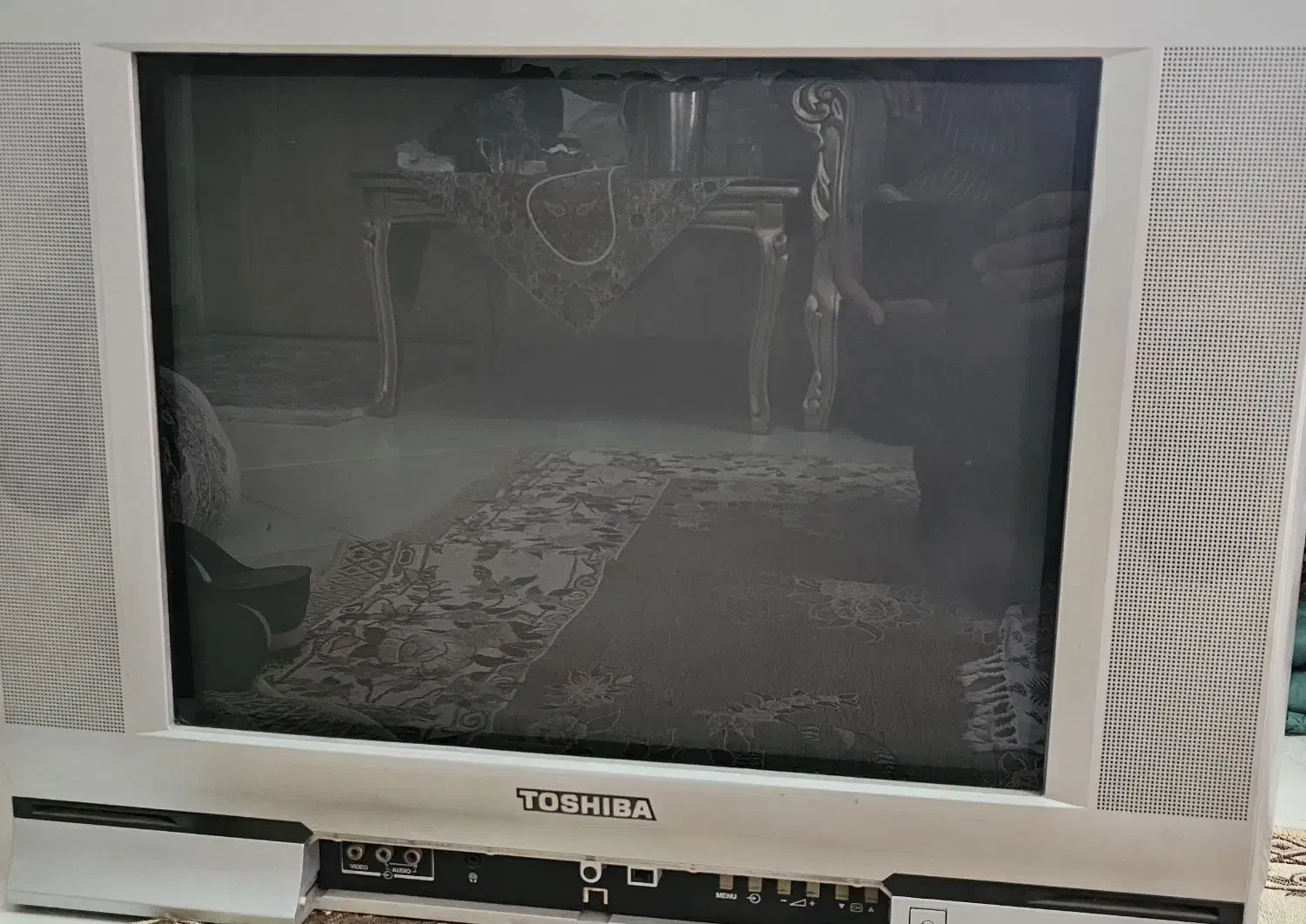 تلوزیون توشیبا|تلویزیون و پروژکتور|ری, حمزه‌آباد|دیوار