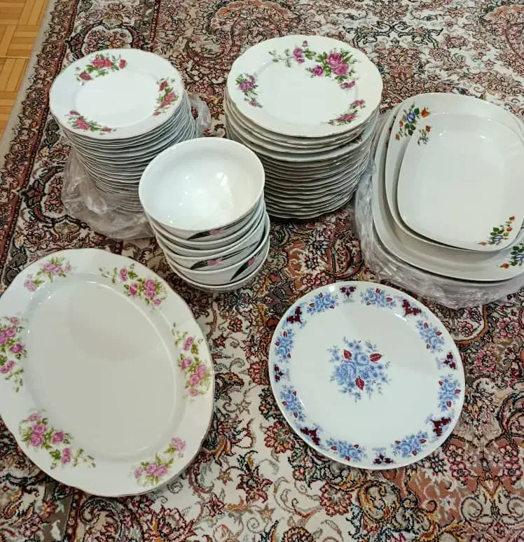 ظرف گل سرخی|ظروف سرو و پذیرایی|گلستان (تهران), |دیوار