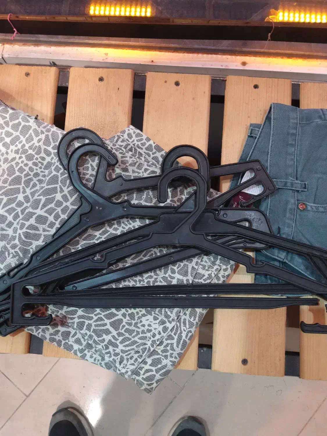 چوب لباس|فروشگاه و مغازه|اردبیل, |دیوار