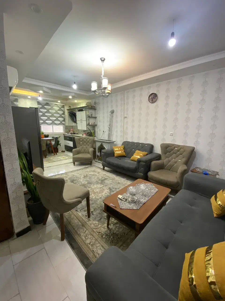 واحد ۶۰ متری شیک و نقلی|اجارهٔ آپارتمان|رشت, حمیدیان|دیوار