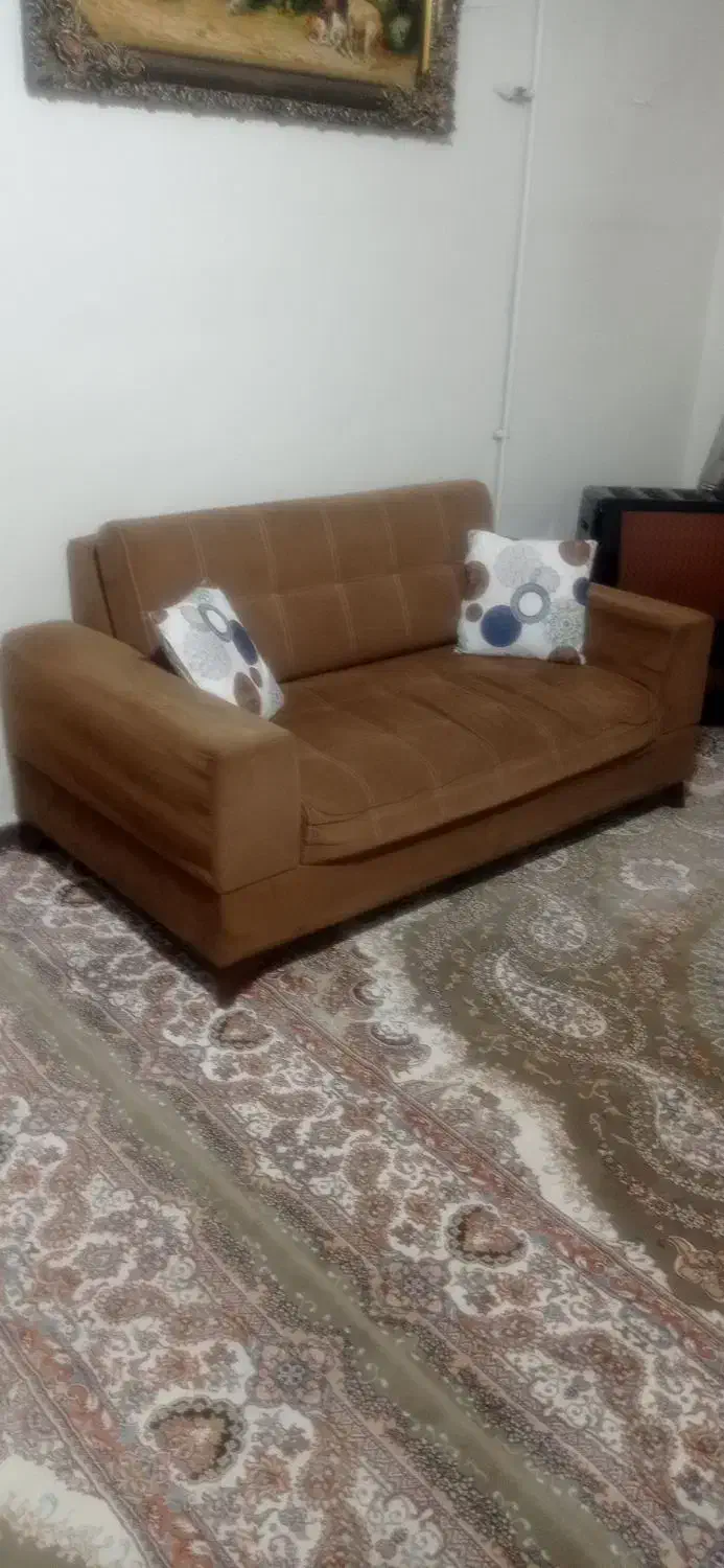 مبل راحتی|مبلمان خانگی و میز عسلی|کاشان, کلنگه|دیوار