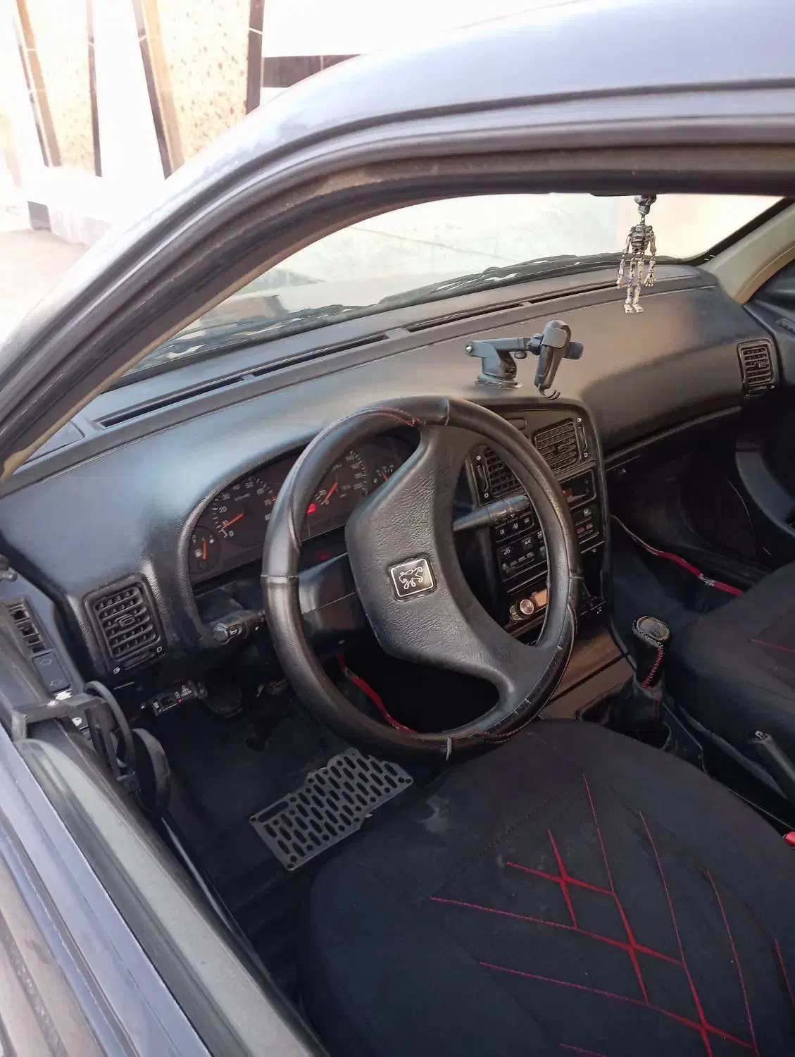 پژو۲۰۰۰ مدل۸۱|خودرو سواری و وانت|علی‌آباد کتول, |دیوار