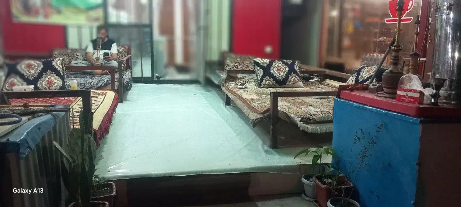 یک نیرو خانم برای کافه کبابی نیازمندیم|استخدام خدمات فروشگاه و رستوران|میناب, |دیوار