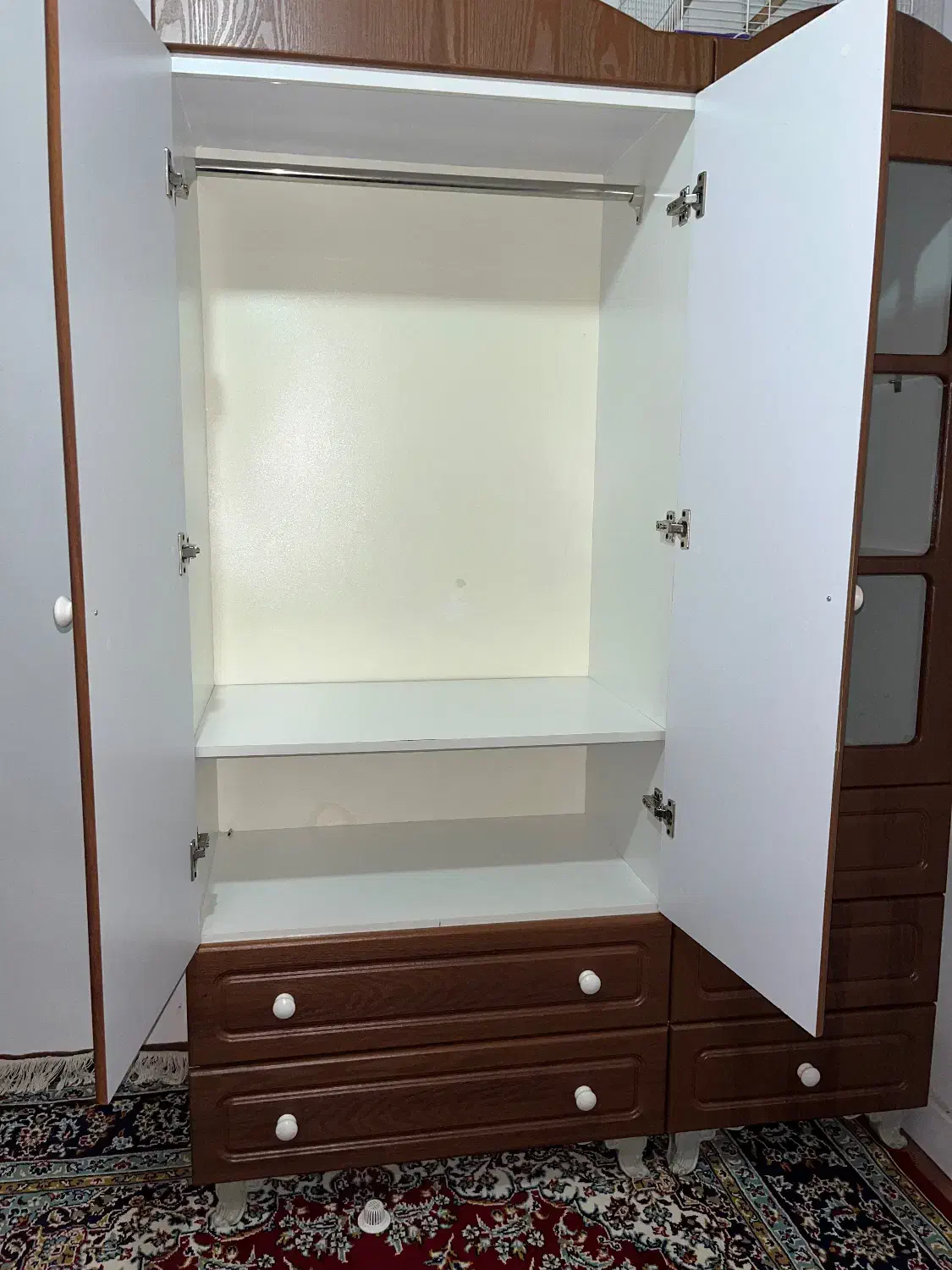 کمد بچه|جاکفشی، کمد، دراور|نور, |دیوار