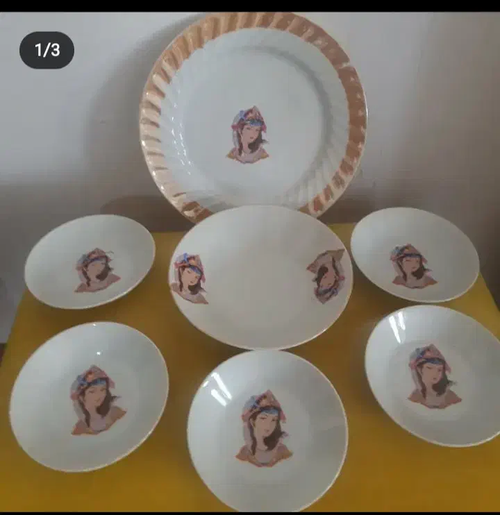 کلکسیونی|صنایع دستی و سایر لوازم تزئینی|مشهد, هفت تیر (نه دره)|دیوار