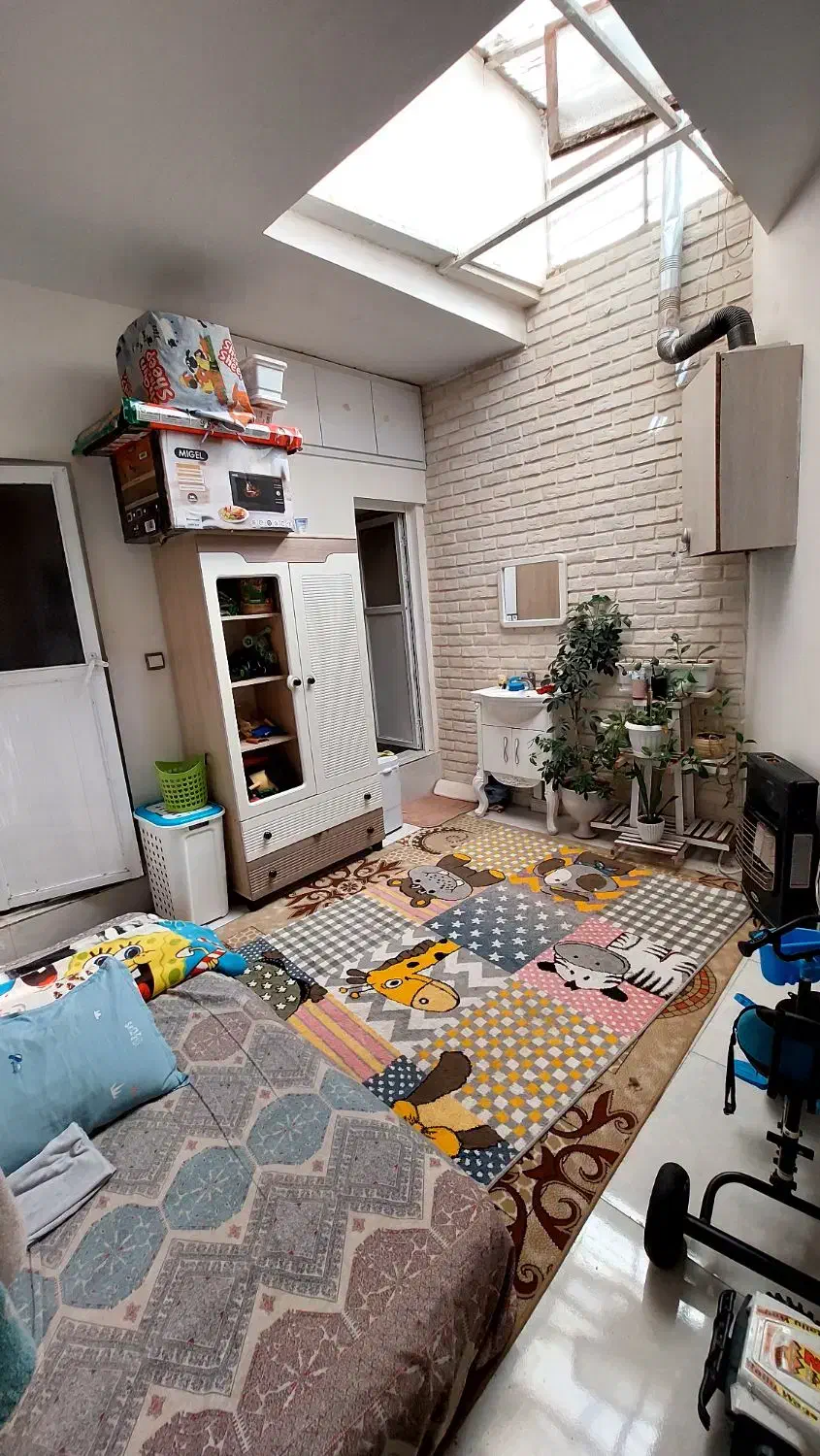 خا نه ی ۱۱۰ متری ،دو خواب ، طبقه ی همکف، شکری۱۹|فروش آپارتمان|مشهد, نوید|دیوار