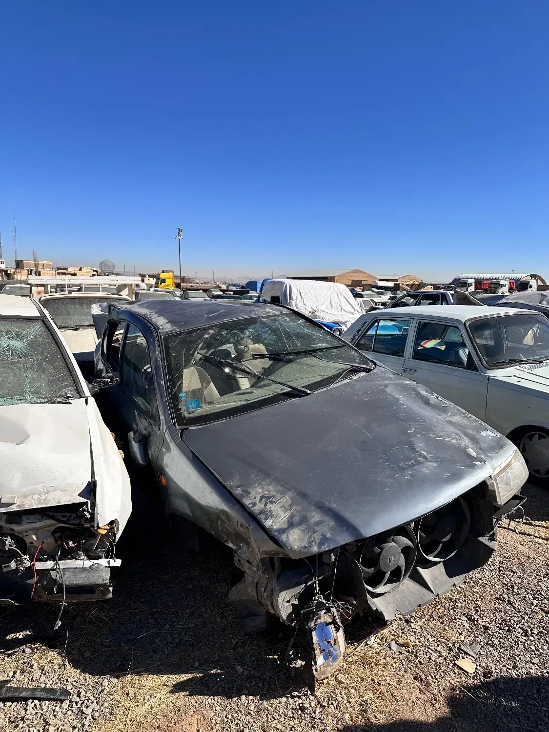 سمند مدل ۸۴ تصادفی|خودرو سواری و وانت|بروجن, |دیوار