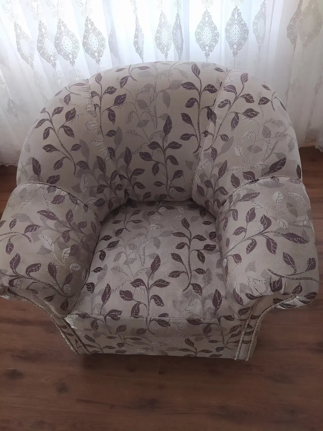 فروش راحتی ۷ نفره در ایل گلی|مبلمان خانگی و میز عسلی|تبریز, |دیوار