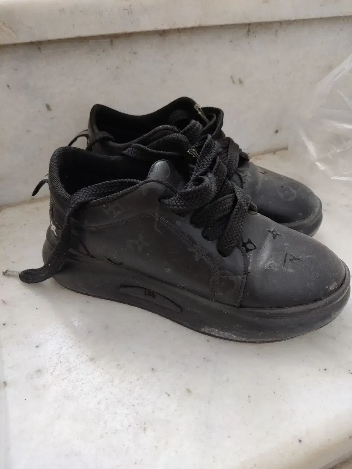 کفش بچه گانه اسپرت دخترانه نو نو نو|کفش و لباس بچه|اصفهان, قائمیه|دیوار