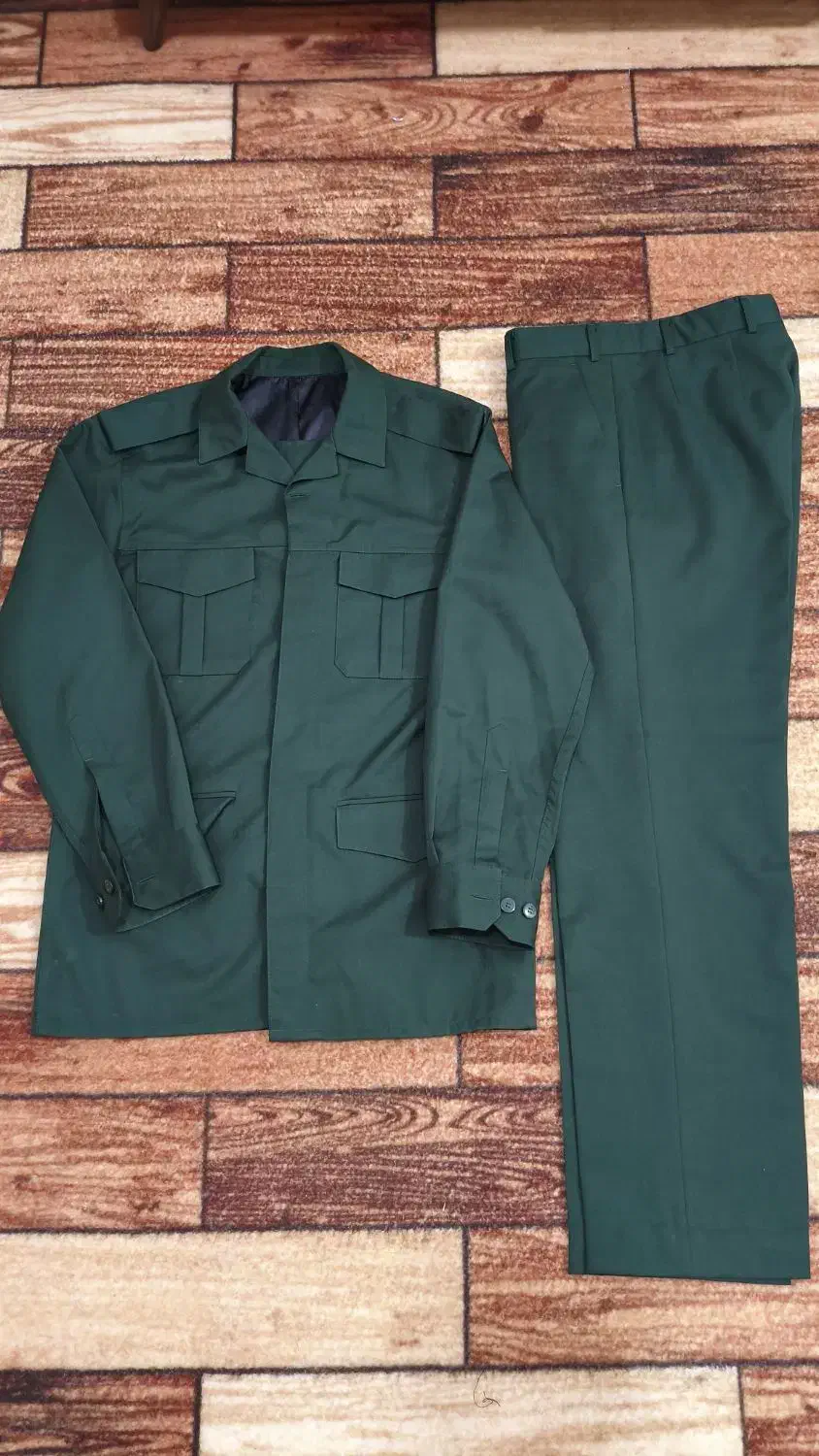 لباس فرم|لباس|برازجان, |دیوار