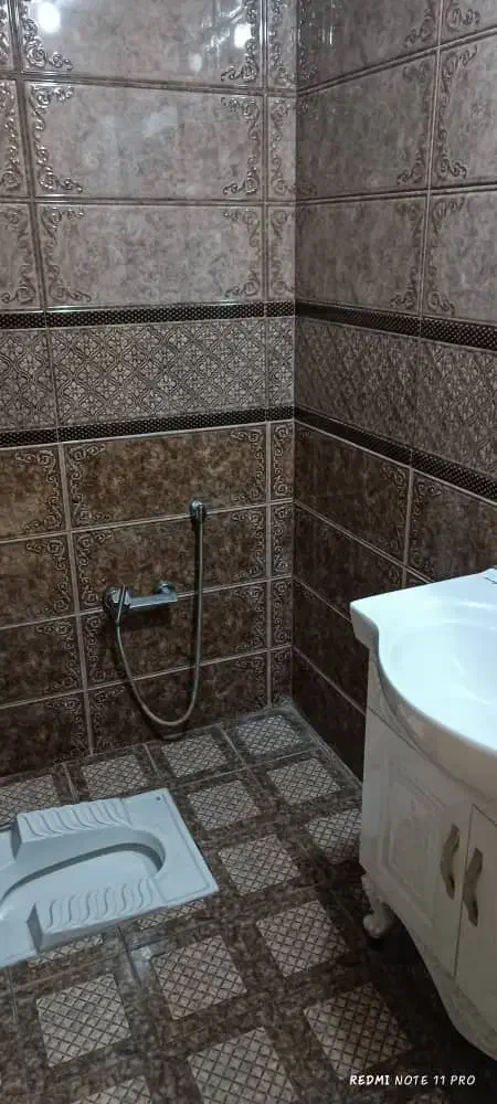 آپارتمان شیک و حیاط دار