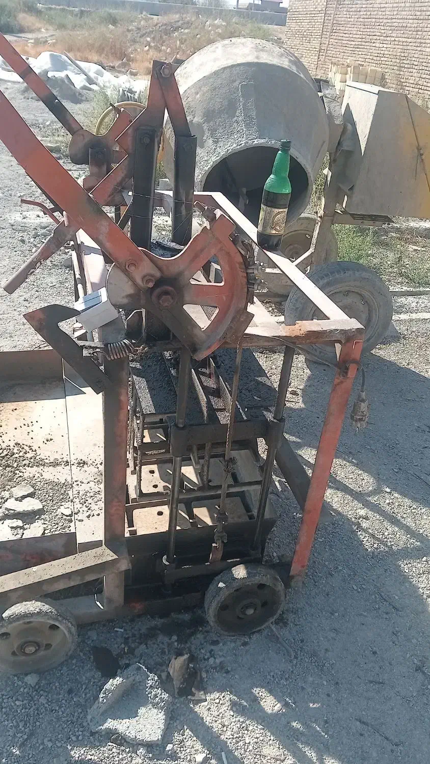 دستگاه بلوک پنچ قالب ته بسته دوخان وبتونیر|ماشین‌آلات صنعتی|نوشین شهر, |دیوار