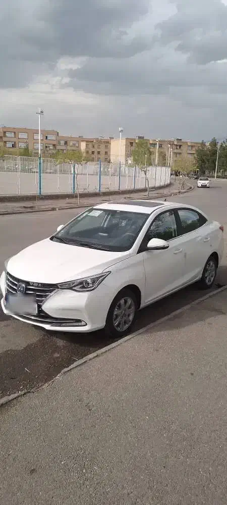 فردا ۵۱۱ صفر سفید مدل ۱۴۰۴|خودرو سواری و وانت|مشهد, الهیه|دیوار