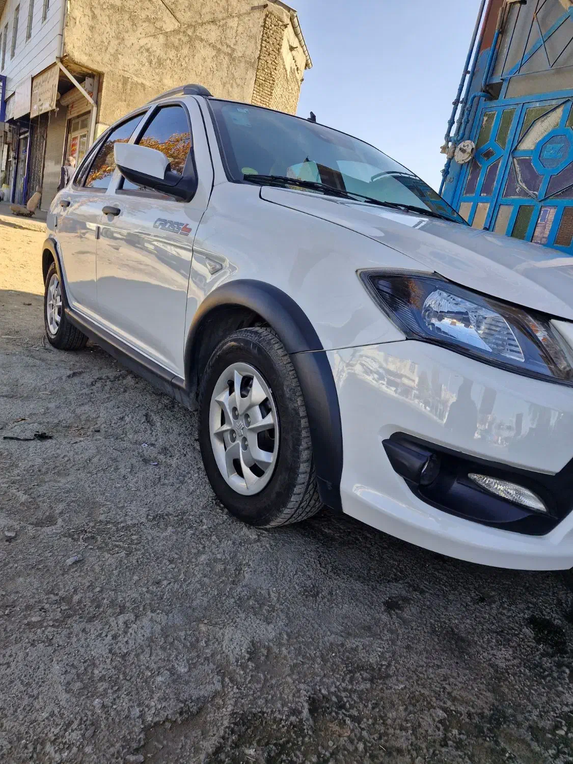 کویکS مدل 1402 درحدصفر معاوضه با دنا معمولی و پلاس|خودرو سواری و وانت|تویسرکان, |دیوار