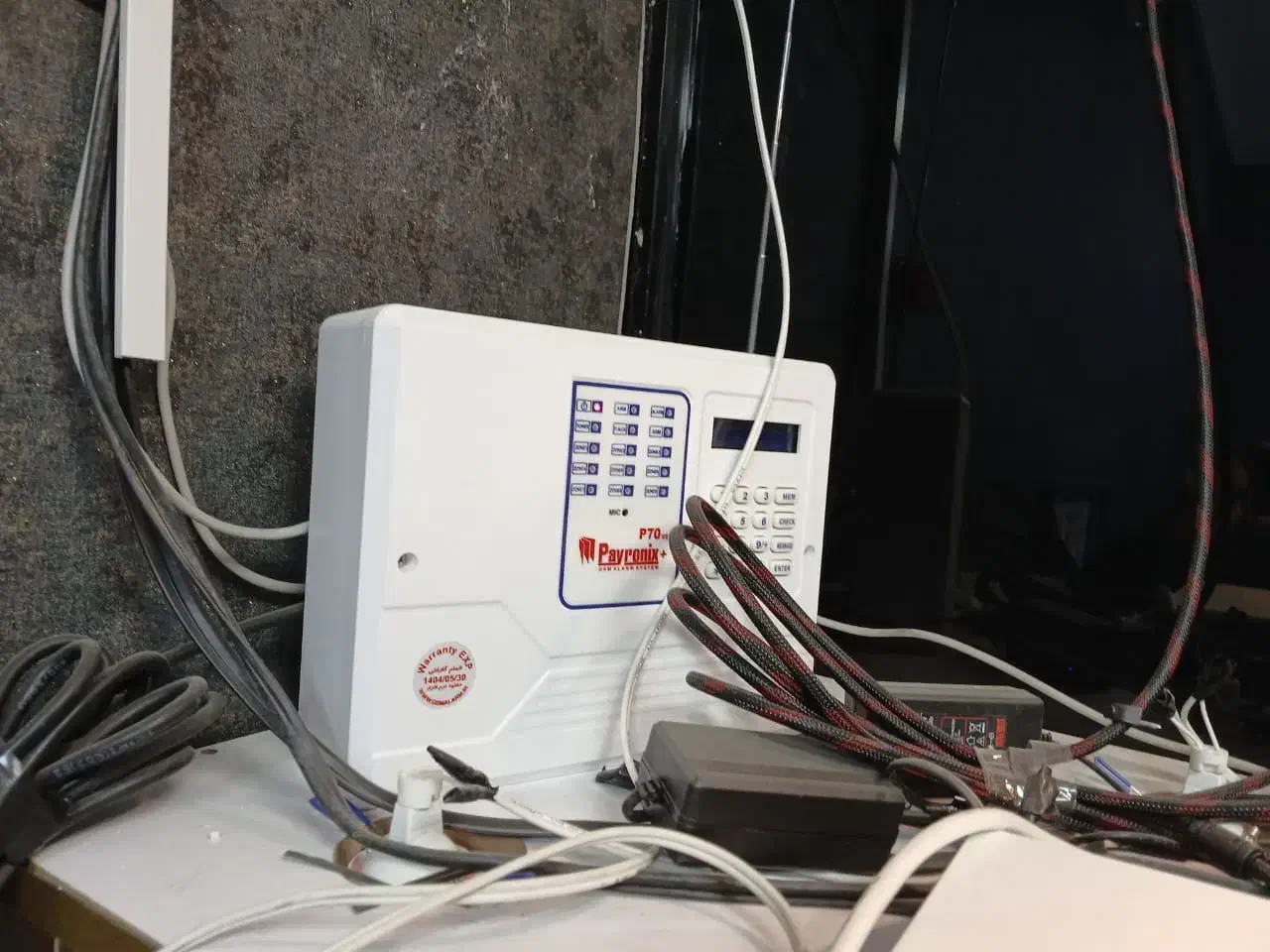 تلویزیون و دوربین و دزدگیر|تلویزیون و پروژکتور|کرمانشاه, |دیوار