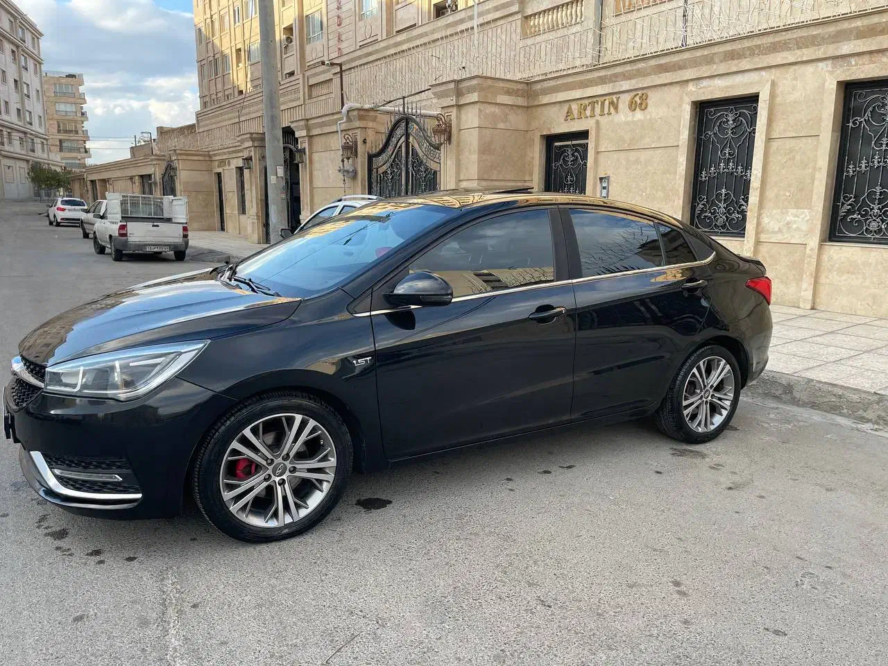 آریزو ۵ فول توربو اکسلنت در حد|خودرو سواری و وانت|مشهد, امام رضا (ع)|دیوار