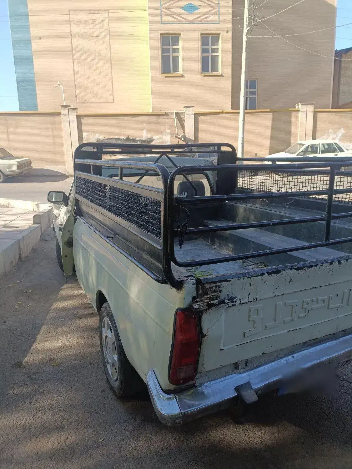 پیکان وانت|خودرو سواری و وانت|قم, چهل اختران|دیوار