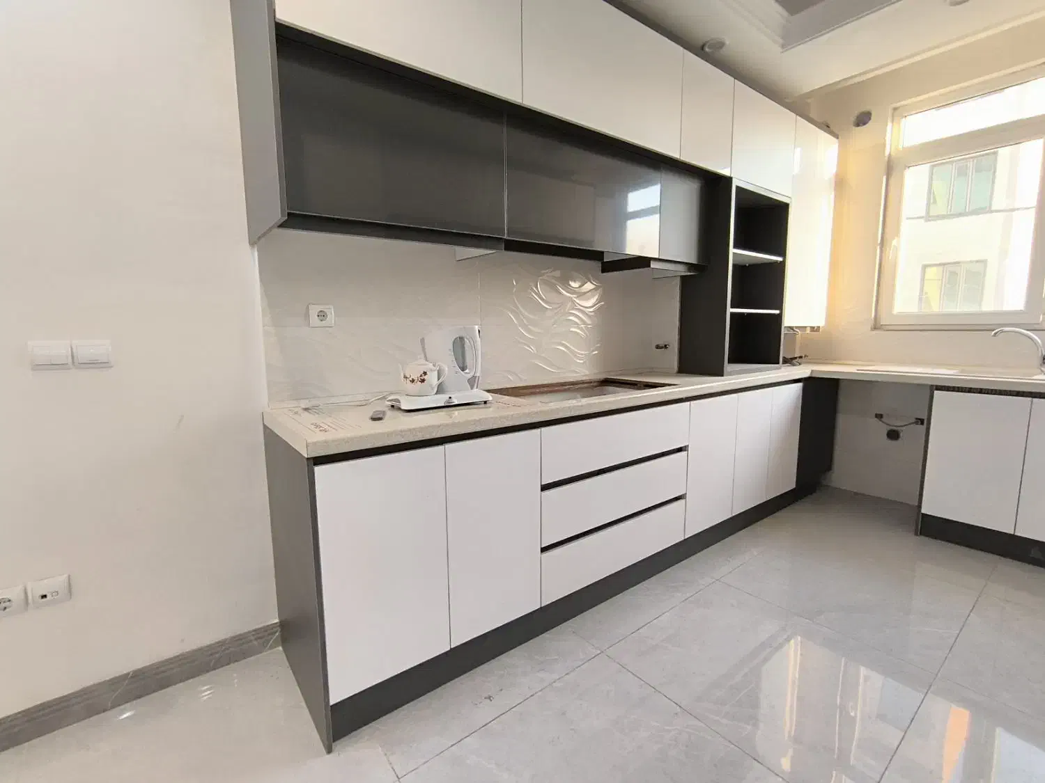 آپارتمان 70متری/شهرک مسعودیه/کلید نخورده/بدون مالک