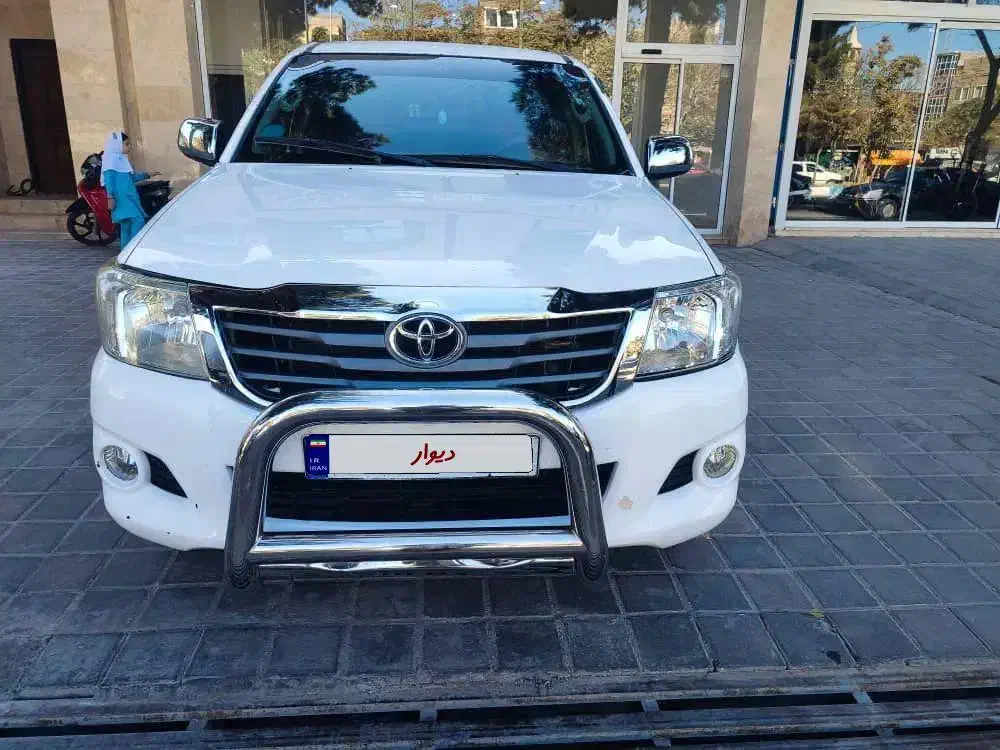 هایلوکس دوکابین بلند سندشخصی ۲۰۰۷|خودرو سواری و وانت|تهران, آبشار تهران (دریاچه)|دیوار